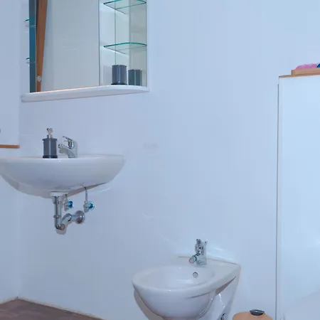 Dekani Red 205 Apartament