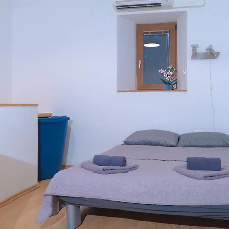 Apartament Dekani Red 205